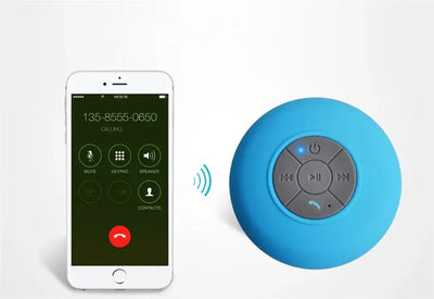Outdoor sports speaker with waterproof body