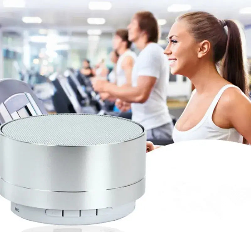 Portable speaker with clear sound quality